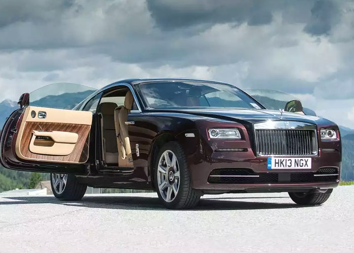 Hire Rolls Royce Wraith UK